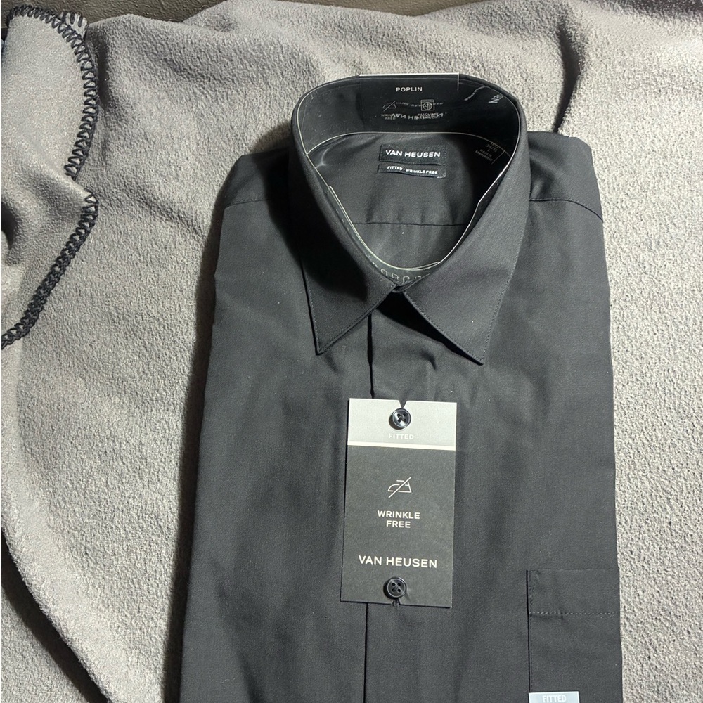Van Heusen Men's Charcoal Dress Shirt